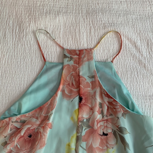 Altar’d state summery halter tank blouse - Picture 5 of 5